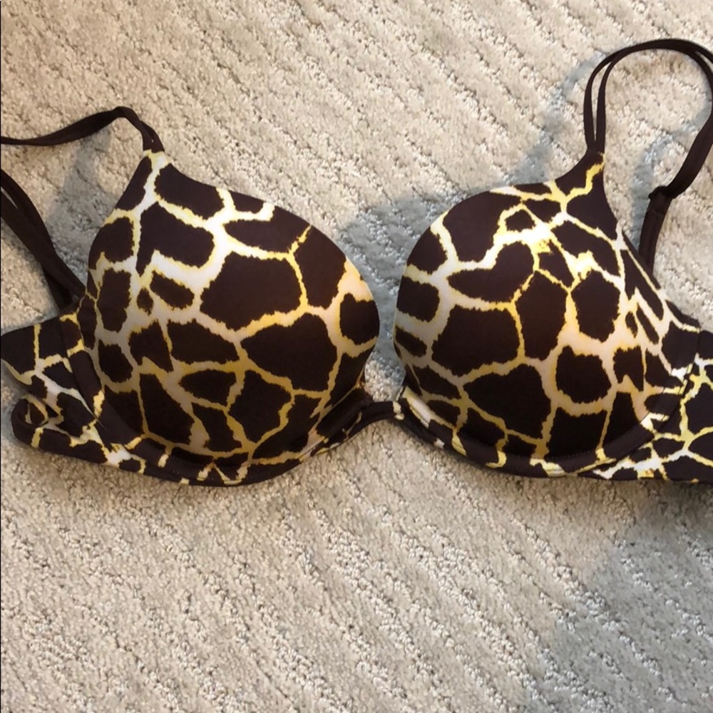 Victoria’s Secret bra